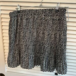 Primark Black and White Mini Skirt
